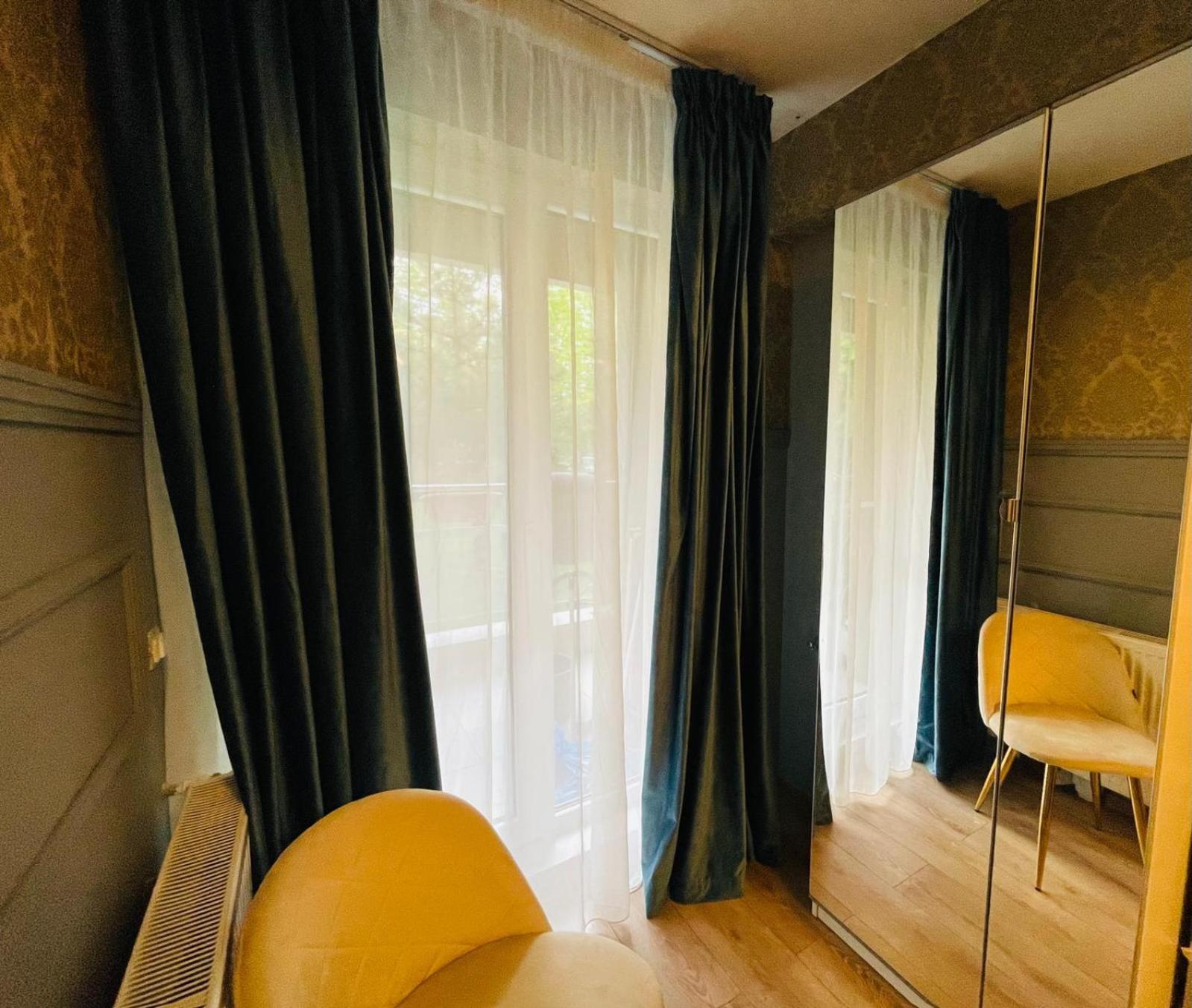 Airplane Residence 1 オトペニ 部屋 写真